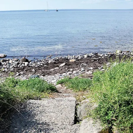 Three-bedroom In Nyaraló *